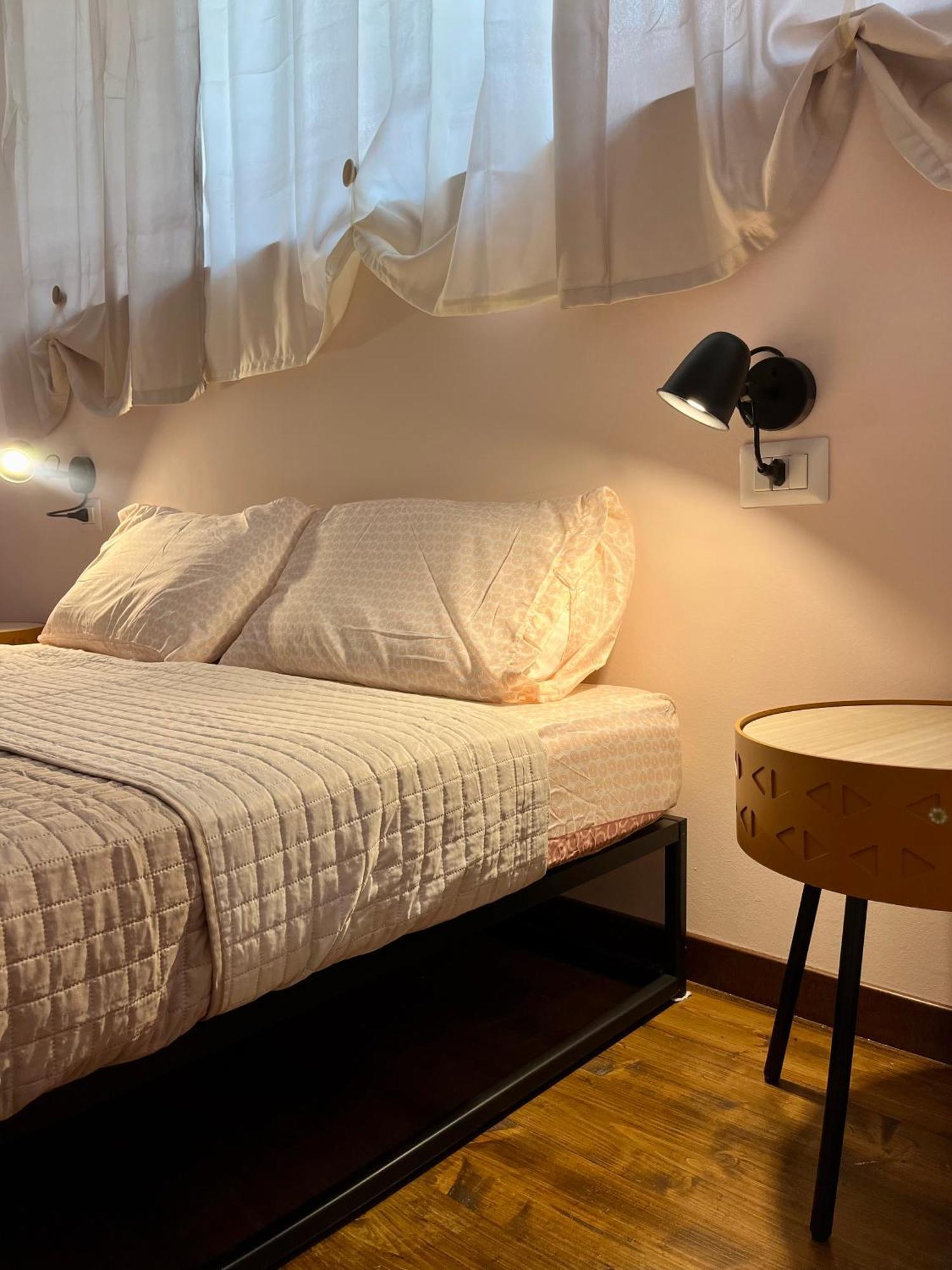 Suite Bohemien Chic - A 5 Fermate Dal Duomo Mailand Exterior foto